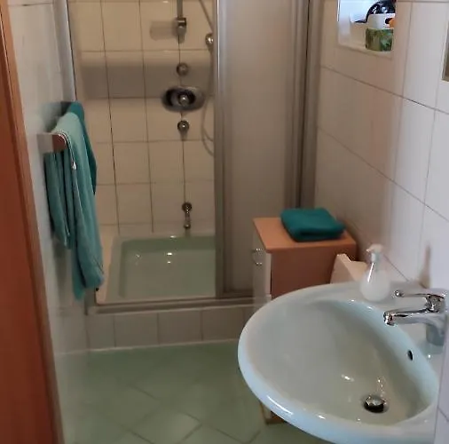 Karawankenblickstrasse * קלגנפורט